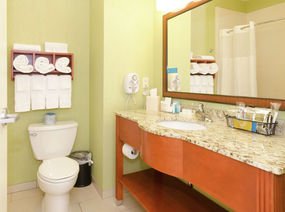 hampton inn hickory