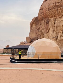 hasan zawaideh luxury camp 2