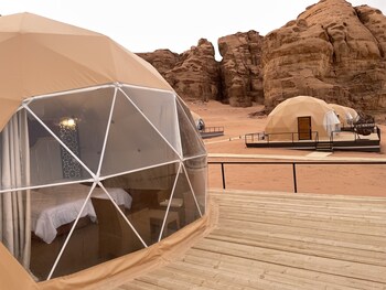 hasan zawaideh luxury camp 2