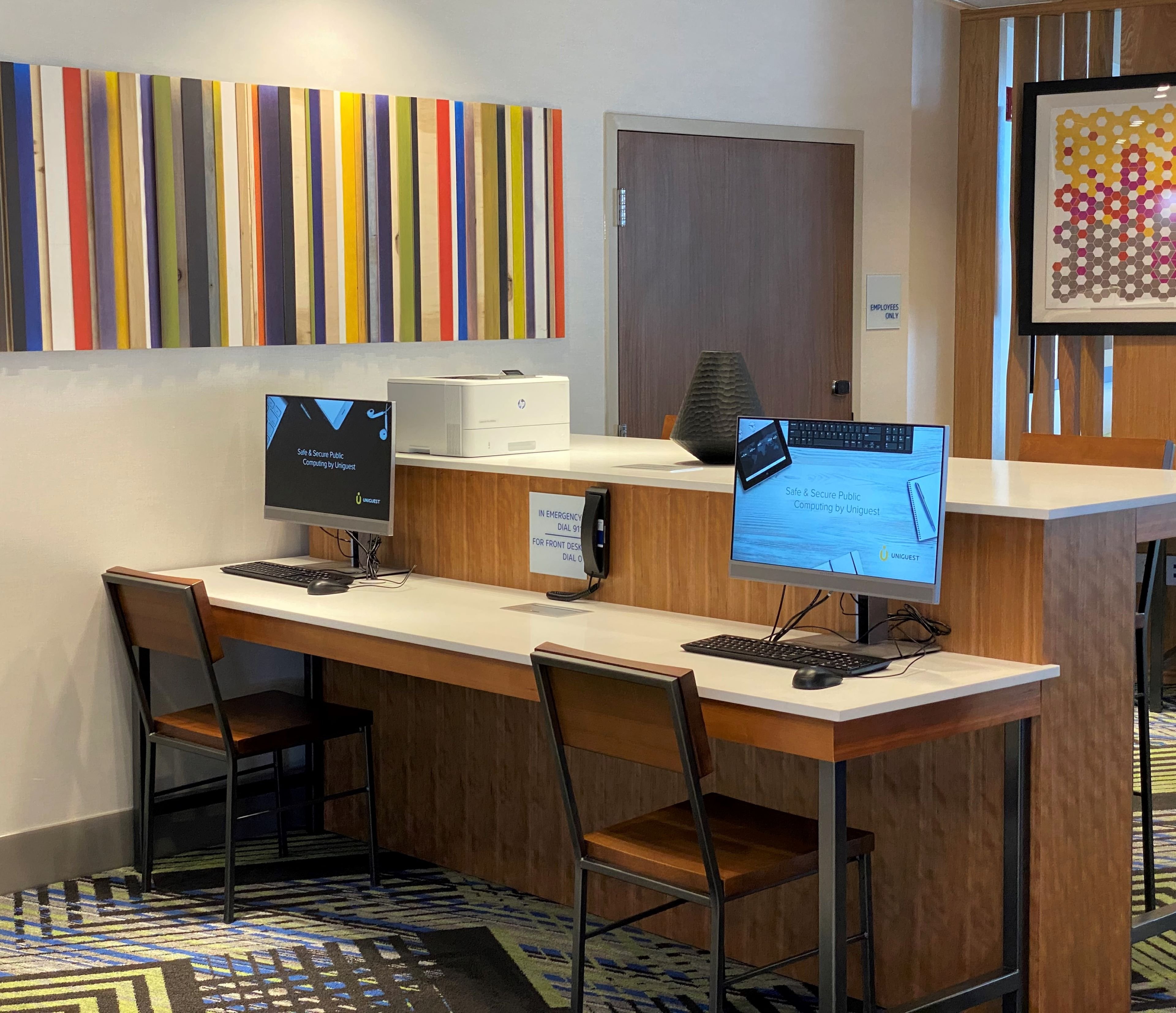 holiday inn express and suites aurora an ihg hotel