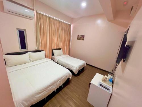 sipadan haven crystal jade inns