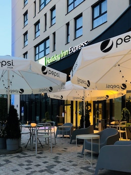 holiday inn express warsaw mokotow an ihg hotel