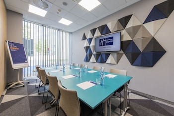 holiday inn express warsaw mokotow an ihg hotel