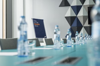 holiday inn express warsaw mokotow an ihg hotel