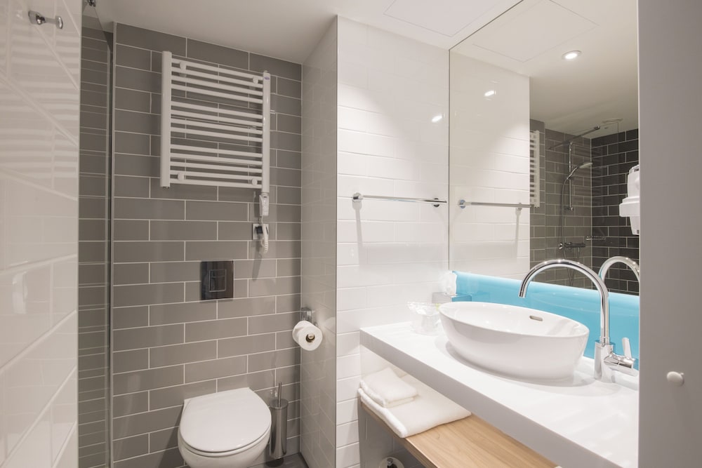holiday inn express warsaw mokotow an ihg hotel