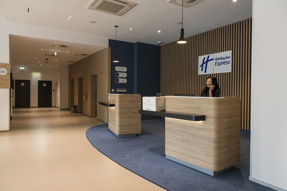 holiday inn express warsaw mokotow an ihg hotel