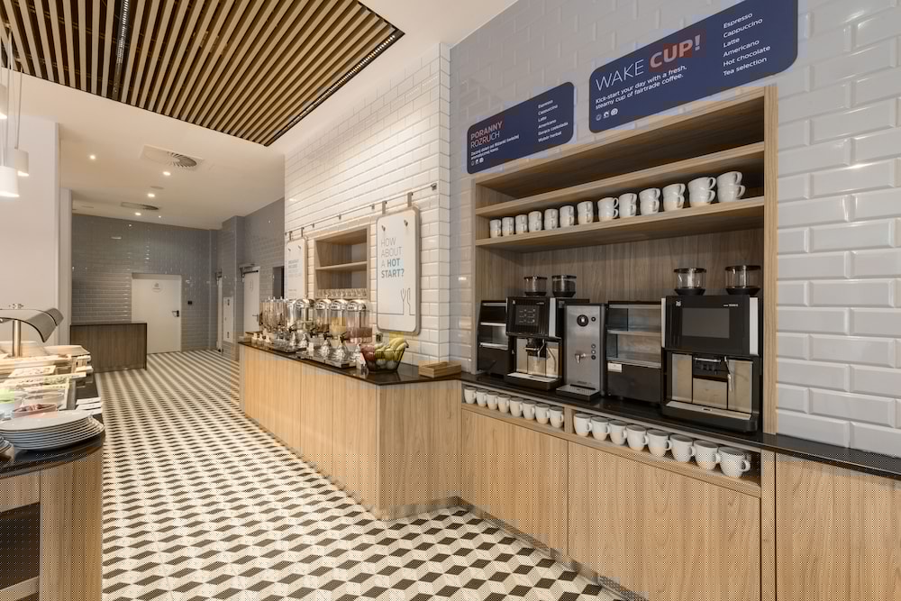 holiday inn express warsaw mokotow an ihg hotel