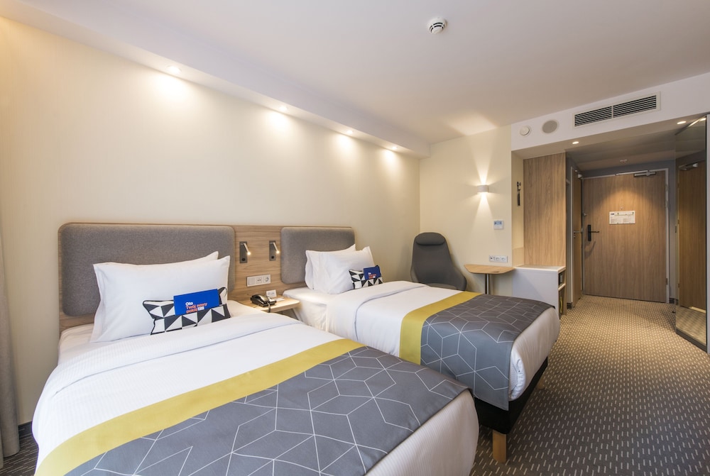 holiday inn express warsaw mokotow an ihg hotel