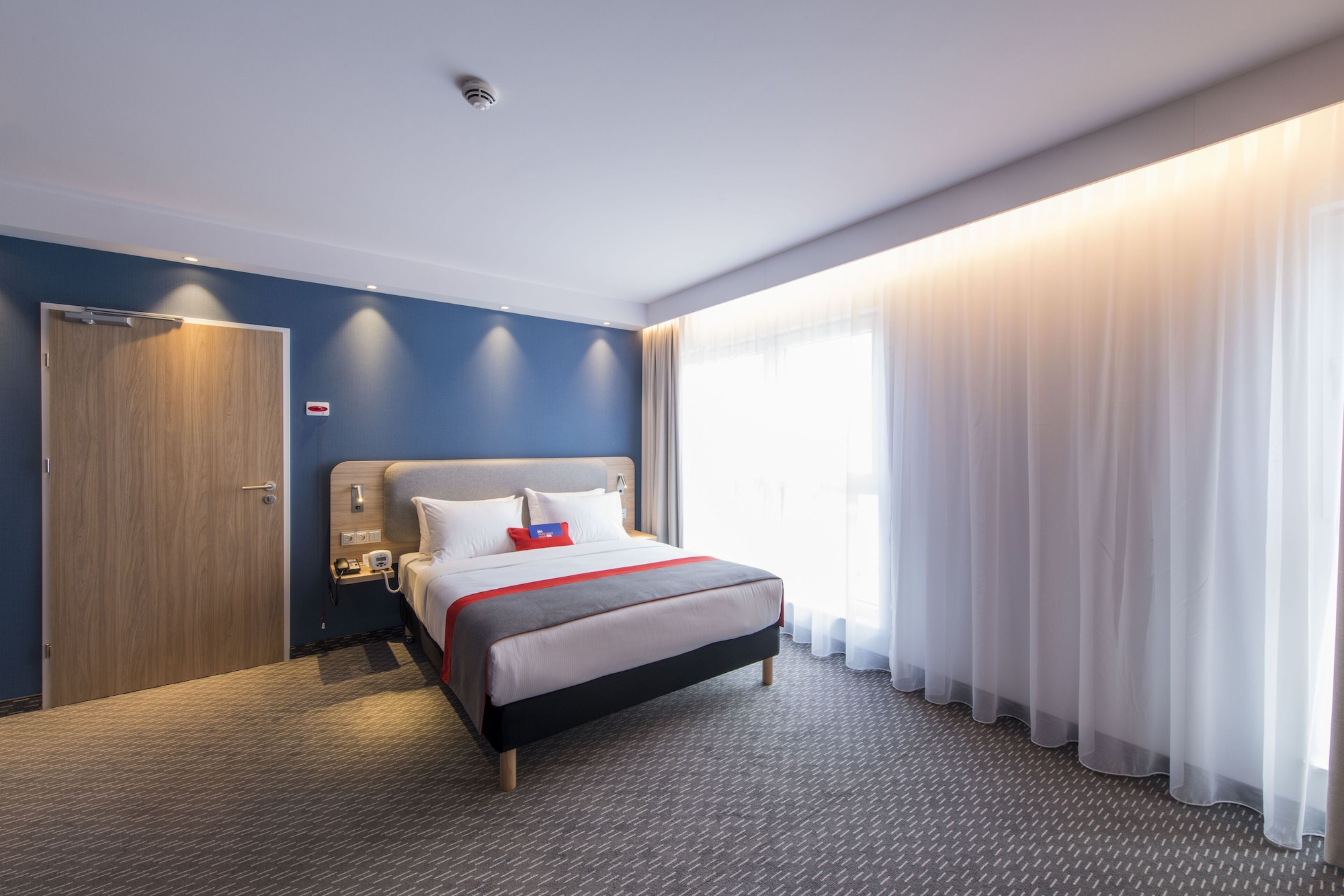 holiday inn express warsaw mokotow an ihg hotel