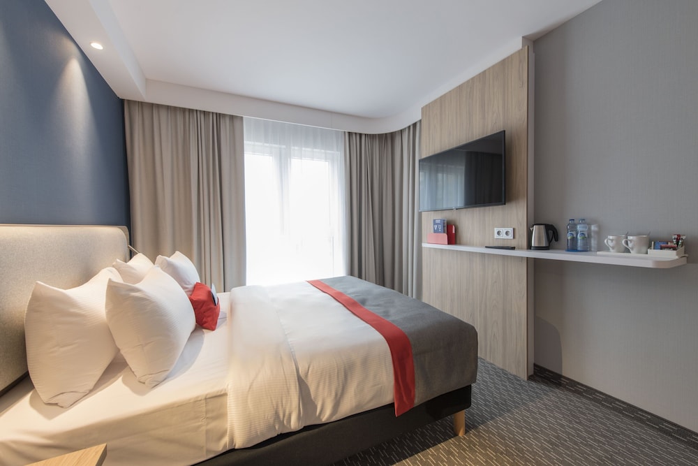 holiday inn express warsaw mokotow an ihg hotel