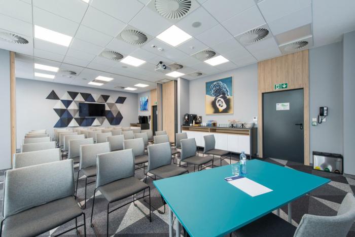 holiday inn express warsaw mokotow an ihg hotel