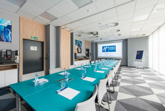 holiday inn express warsaw mokotow an ihg hotel