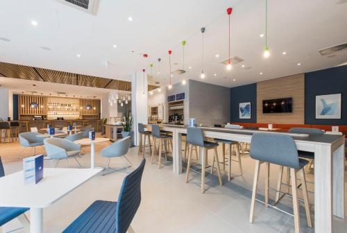 holiday inn express warsaw mokotow an ihg hotel
