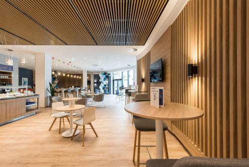 holiday inn express warsaw mokotow an ihg hotel