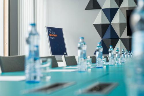 holiday inn express warsaw mokotow an ihg hotel