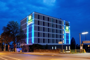 holiday inn express darmstadt an ihg hotel