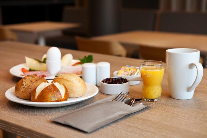 holiday inn express darmstadt an ihg hotel