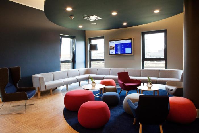 holiday inn express darmstadt an ihg hotel