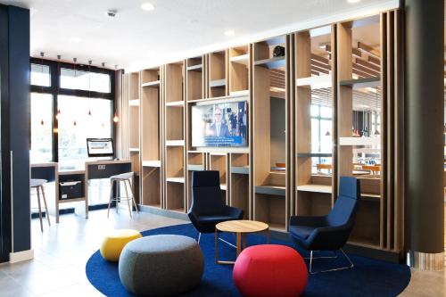 holiday inn express darmstadt an ihg hotel