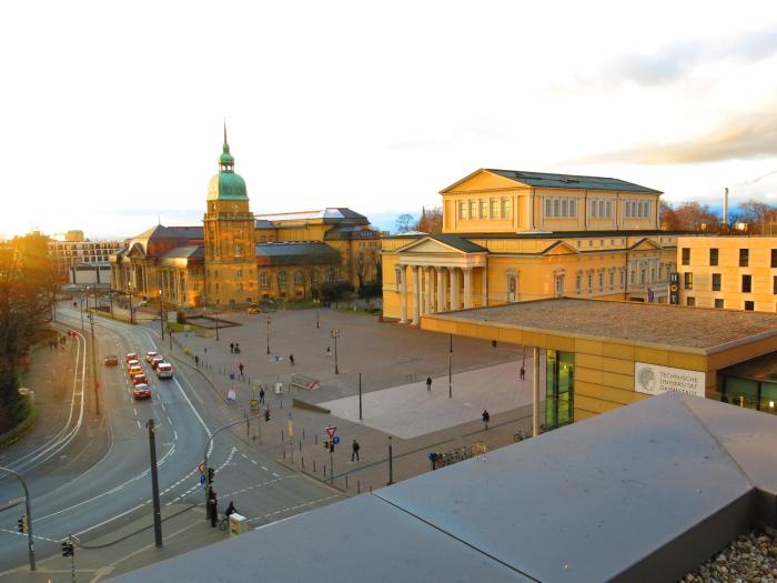 holiday inn express darmstadt an ihg hotel