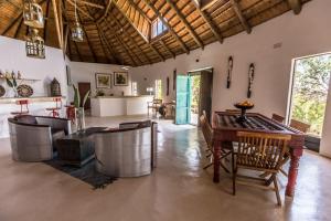 The Wild Blue Lodge Safari & Spa,Maruleng>>Hoedspruit,4 star