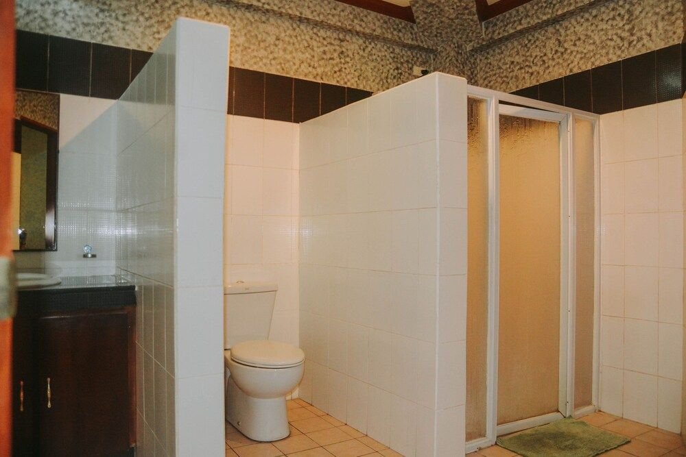 Southgate Inn,Guanzon Street 6111 Kabankalan,3 star