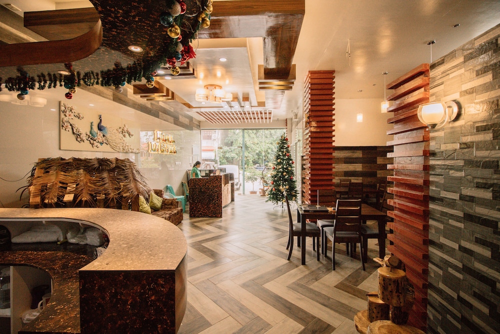 hotel la maria