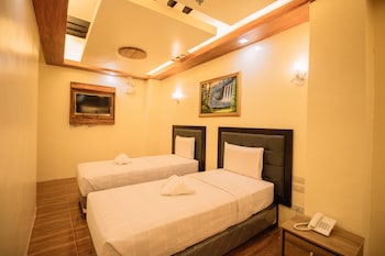 Hotel La Maria,Guibaolibot Avenue Barangay 4A 6809 Guiuan Eastern Samar,3 star