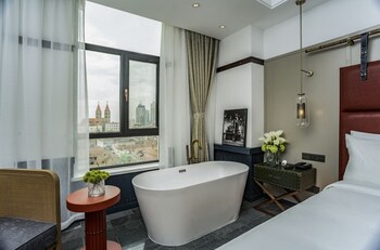 manxin hotel qingdao zhanqiao