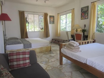 coral canyon romblon hostel