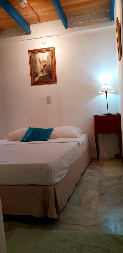 coral canyon romblon hostel