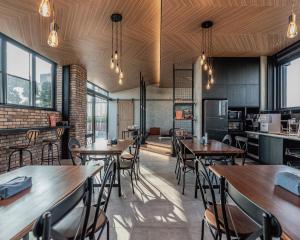 oinn hotel and hostel tainan