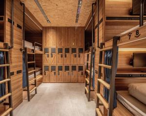 oinn hotel and hostel tainan