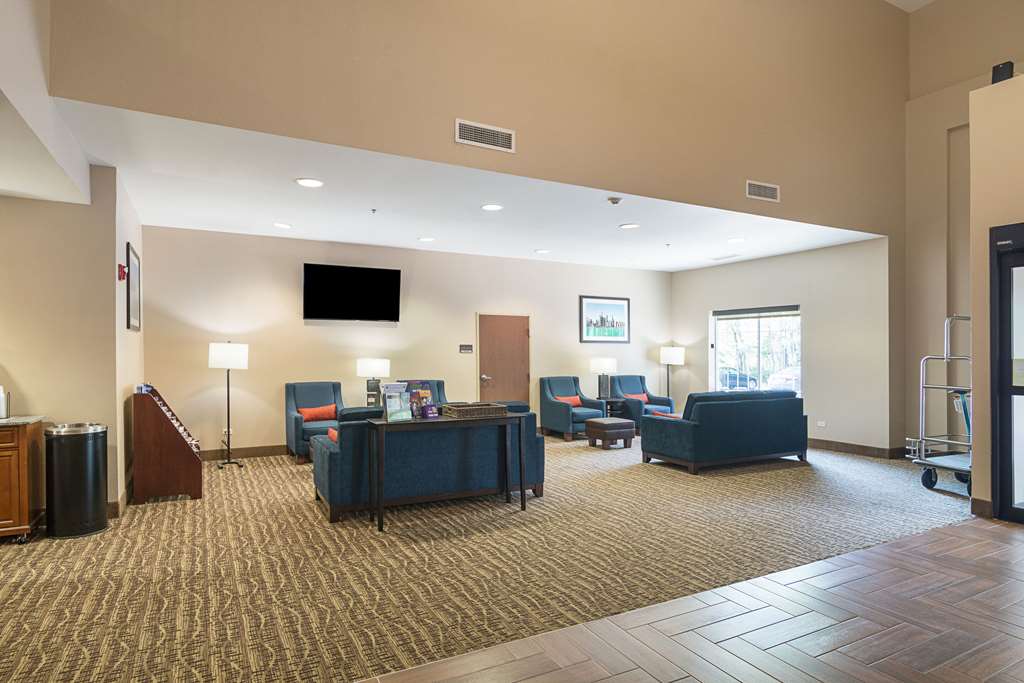 comfort suites grayslake near libertyville north