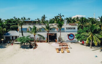 johan dive resort