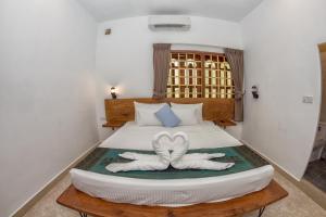 poolside villa hostel