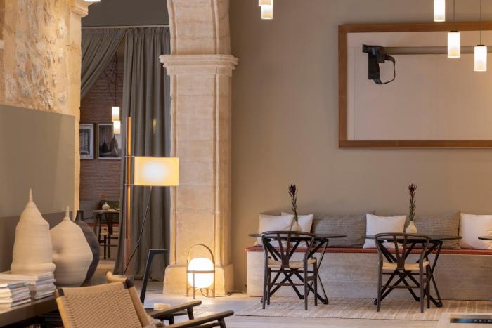 can auli luxury retreat adults only