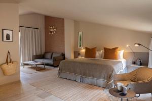 can auli luxury retreat adults only