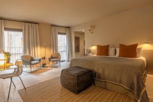 can auli luxury retreat adults only