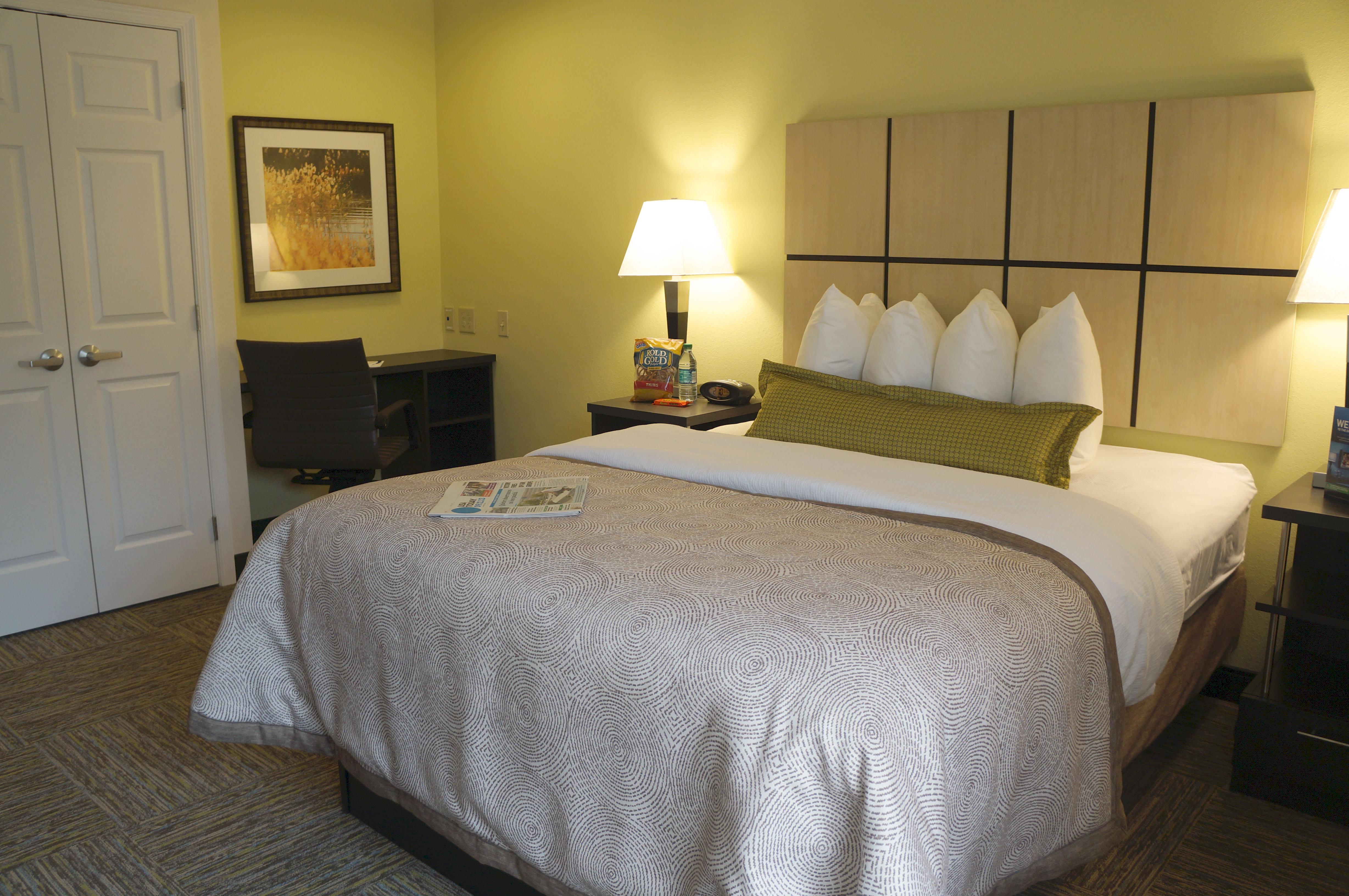 Candlewood Suites Harrisburg - Hershey By Ihg,Dauphin County>>Dauphin,3 star