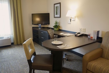 Candlewood Suites Harrisburg - Hershey By Ihg,Dauphin County>>Dauphin,3 star