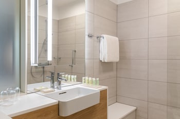 courtyard by marriott glasgow sec