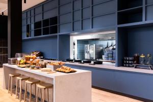 courtyard by marriott glasgow sec