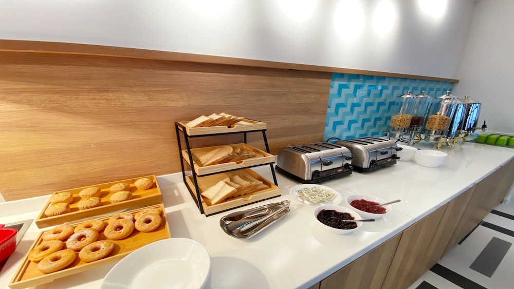 holiday inn express quanzhou city center an ihg hotel