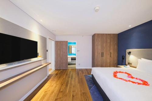 holiday inn express quanzhou city center an ihg hotel