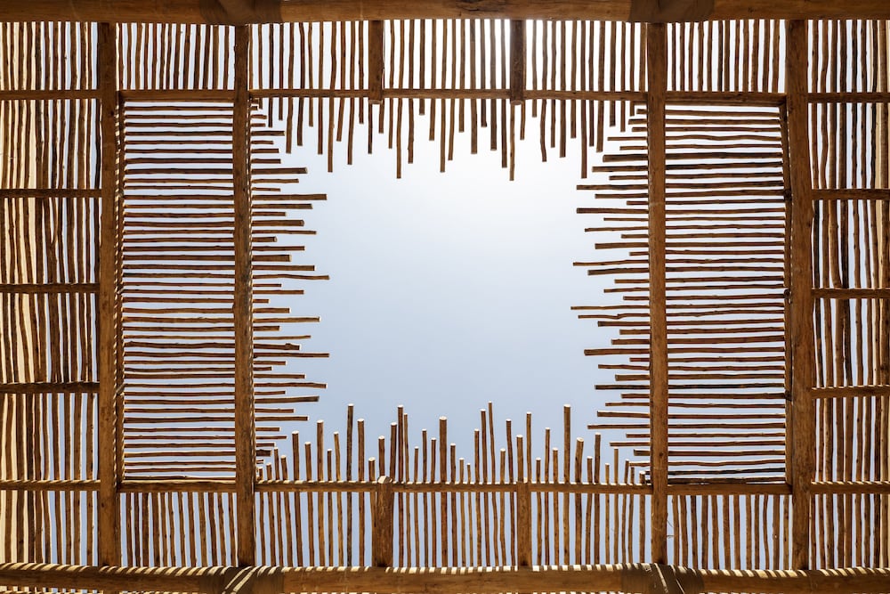 six senses shaharut