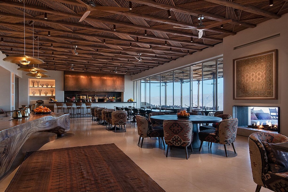 six senses shaharut