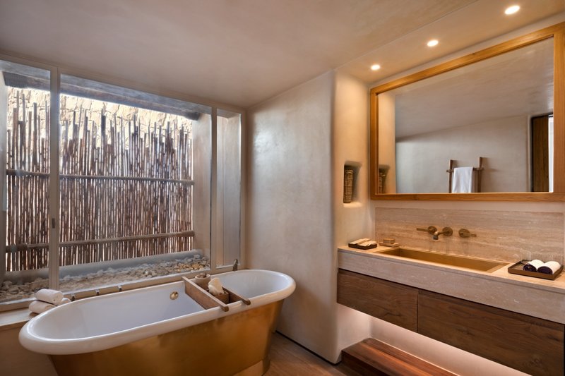 six senses shaharut