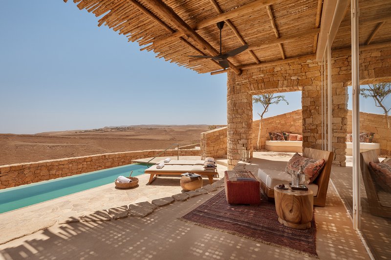 six senses shaharut