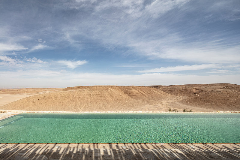 six senses shaharut